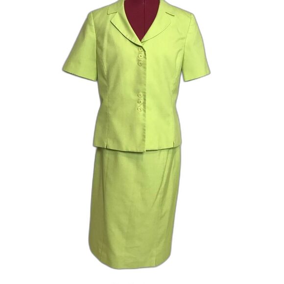 Le Suit Skirt Suit Size 10 Lime Green 2-Piece Set Blazer & Skirt Short Sleeve - Picture 1 of 13